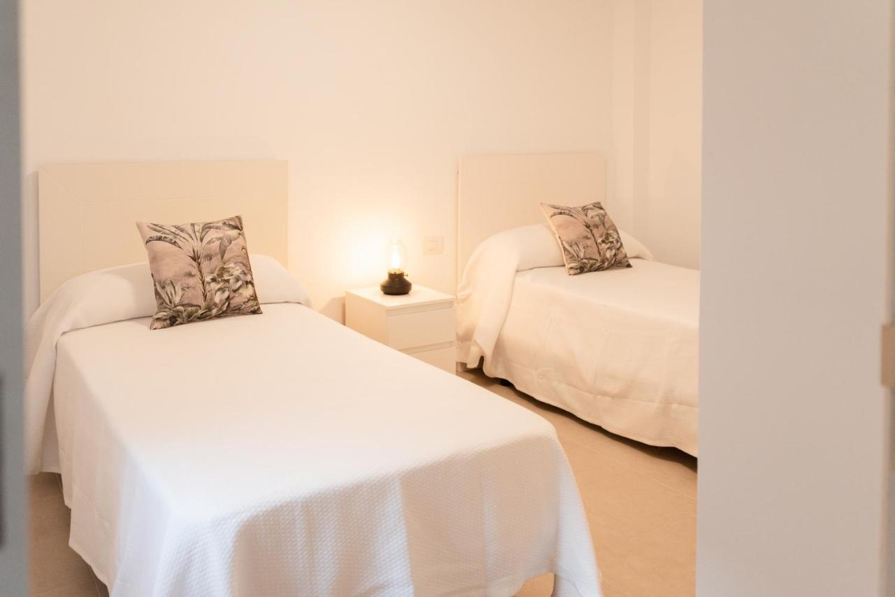Homeforguest Atico Martina Con Terraza En Los Cristianos Los Cristianos  Exterior foto